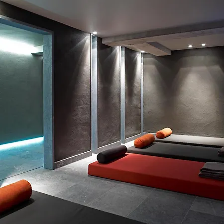 D-Hotel-2